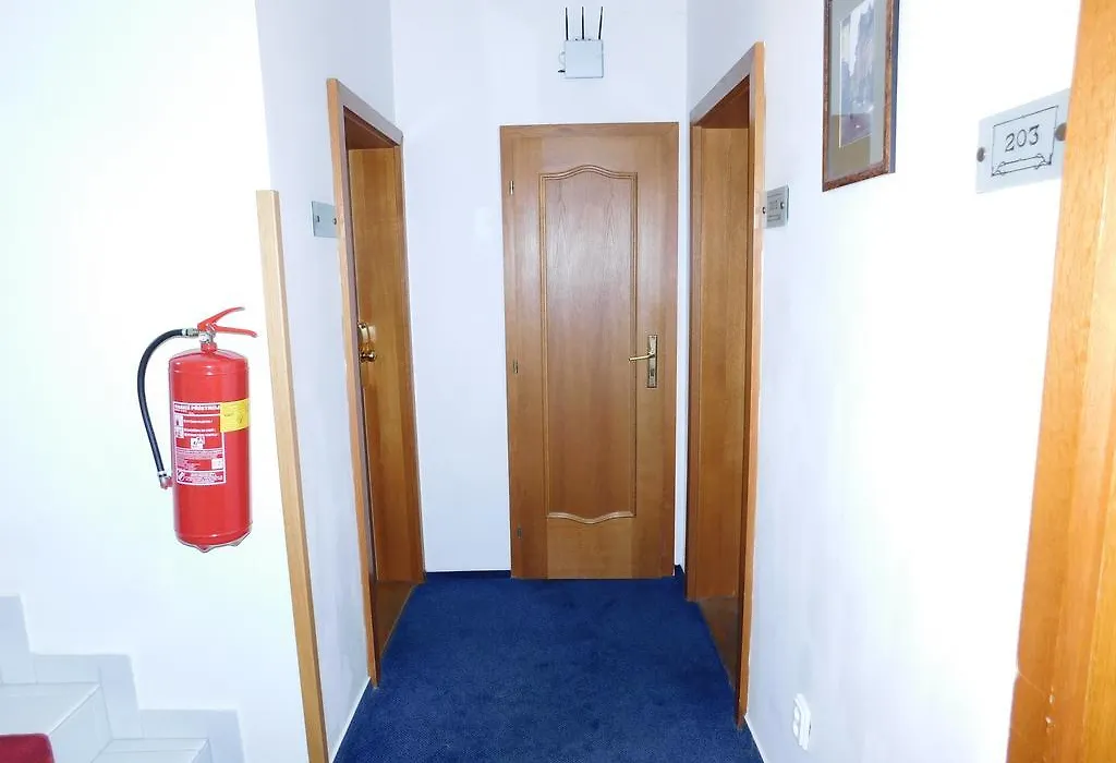 Hotel Vysehrad-1